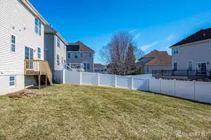 274 Morning Glory Dr, Monroe Township, NJ 08831 - Photo 47