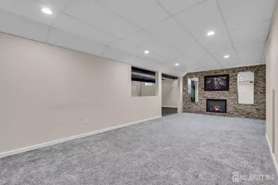 81 N Locust Avenue N #A, Evesham, NJ 08053 - Photo 51