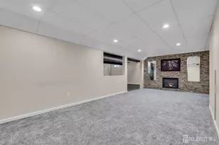 81 N Locust Ave N, Evesham, NJ 08053 - Photo 51