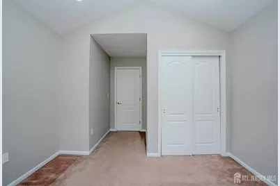 93 Amy Drive, North Brunswick Township, NJ 08902 - Photo 27