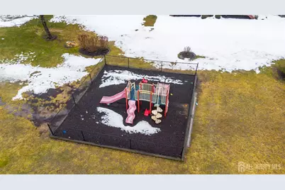 93 Amy Drive, North Brunswick Township, NJ 08902 - Photo 49