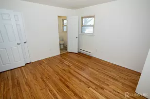 21 Sherwood Rd, Sayreville, NJ 08859 - Photo 31