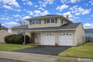 21 Sherwood Rd, Sayreville, NJ 08859 - Photo 5