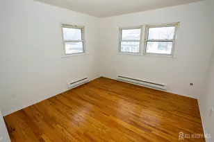 21 Sherwood Rd, Sayreville, NJ 08859 - Photo 33