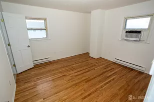 21 Sherwood Rd, Sayreville, NJ 08859 - Photo 29