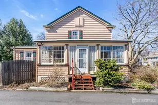 65 Green St, Woodbridge Township, NJ 07095 - Photo 5