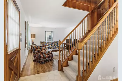 336 W Crescent Parkway, South Plainfield, NJ 07080 - Photo 5