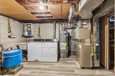 336 W Crescent Parkway, South Plainfield, NJ 07080 - Photo 25