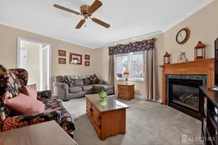 20 Fairfield Rd, East Brunswick Township, NJ 08816 - Photo 9