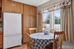 20 Fairfield Rd, East Brunswick Township, NJ 08816 - Photo 15