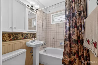 20 Fairfield Road, East Brunswick Township, NJ 08816 - Photo 17
