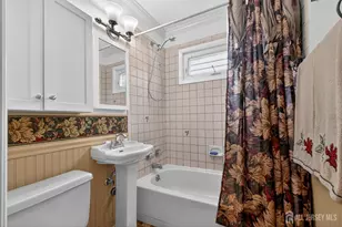 20 Fairfield Rd, East Brunswick Township, NJ 08816 - Photo 17