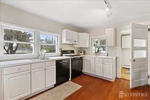 9 Prospect Ave, Plainsboro Township, NJ 08536 - Photo 11