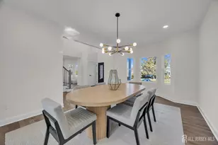 265 W Prescott Ave N, Edison, NJ 08820 - Photo 9