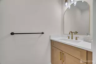 265 W Prescott Ave N, Edison, NJ 08820 - Photo 25