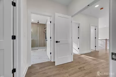 265 W Prescott Avenue N, Edison, NJ 08820 - Photo 45