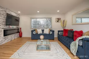 175 E Rosewood Ln, Port Reading, NJ 07064 - Photo 3