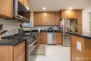 175 E Rosewood Ln, Port Reading, NJ 07064 - Photo 7