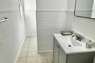 24 Susan Ln, East Brunswick Township, NJ 08816 - Photo 15