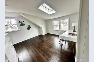 24 Susan Lane, East Brunswick Township, NJ 08816 - Photo 13