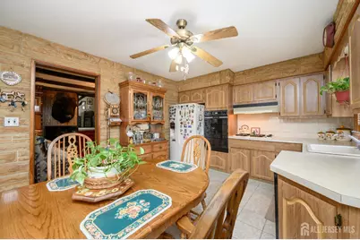 48 Wildwood Avenue, Fords, NJ 08863 - Photo 9