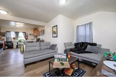 1053 Hunterdon Street, Newark, NJ 07112 - Photo 37