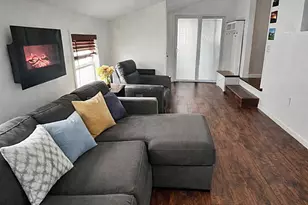 100 Pinetree Dr, Sayreville, NJ 08859 - Photo 7