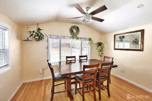 100 Pinetree Dr, Sayreville, NJ 08859 - Photo 5