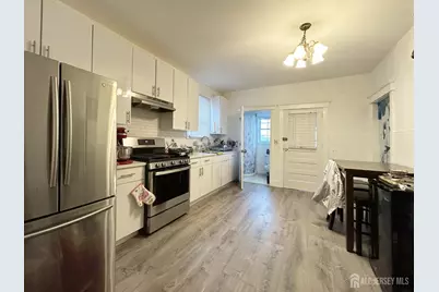 104 Thompson Street, Raritan, NJ 08869 - Photo 3