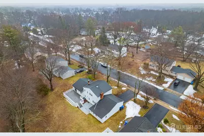 1035 Hillside Drive, North Brunswick Township, NJ 08902 - Photo 27