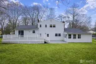 1035 Hillside Dr, North Brunswick Township, NJ 08902 - Photo 25