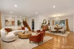 1035 Hillside Dr, North Brunswick Township, NJ 08902 - Photo 9