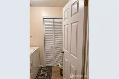 6 Dogwood Drive, Edison, NJ 08820 - Photo 17