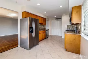 312 Edison Glen Terrace, Edison, NJ 08837 - Photo 7