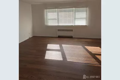 298 Central Avenue #5B, Edison, NJ 08817 - Photo 3