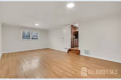 1040 Hillside Drive, North Brunswick Township, NJ 08902 - Photo 13