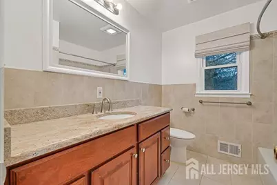 1040 Hillside Drive, North Brunswick Township, NJ 08902 - Photo 21