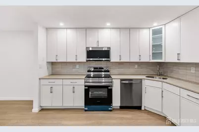 29-B Hillsborough Drive, Monroe Township, NJ 08831 - Photo 15