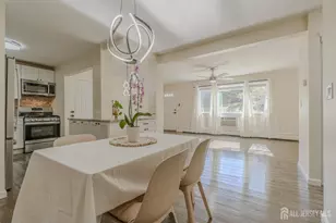 903 Cricket Ln, Woodbridge Township, NJ 07095 - Photo 7