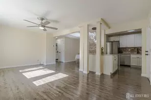 903 Cricket Ln, Woodbridge Township, NJ 07095 - Photo 3