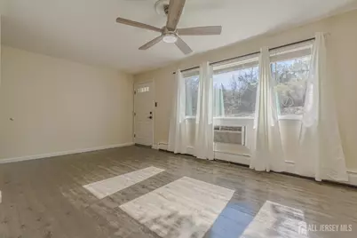 903 Cricket Lane, Woodbridge Township, NJ 07095 - Photo 9