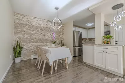 903 Cricket Lane, Woodbridge Township, NJ 07095 - Photo 5