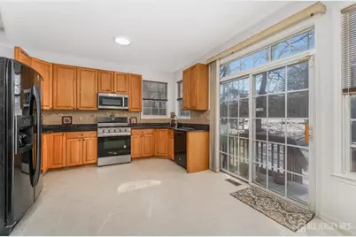 66 Tennyson Road, East Windsor Township, NJ 08520 - Photo 13