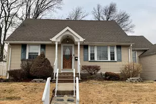 74 Warner St, Fords, NJ 08863 - Photo 1