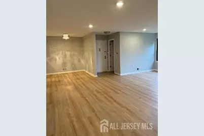 184 Wycoff Way, East Brunswick Township, NJ 08816 - Photo 3