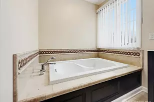 37 Jersey Ave, Edison, NJ 08820 - Photo 7