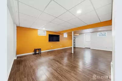 37 Jersey Avenue, Edison, NJ 08820 - Photo 11
