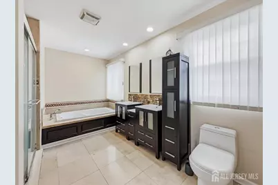 37 Jersey Avenue, Edison, NJ 08820 - Photo 5