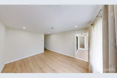 9-C Aspen Plaza, Monroe Township, NJ 08831 - Photo 11