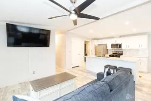 4 Oakdale Village Dr, South Brunswick Township, NJ 08902 - Photo 5